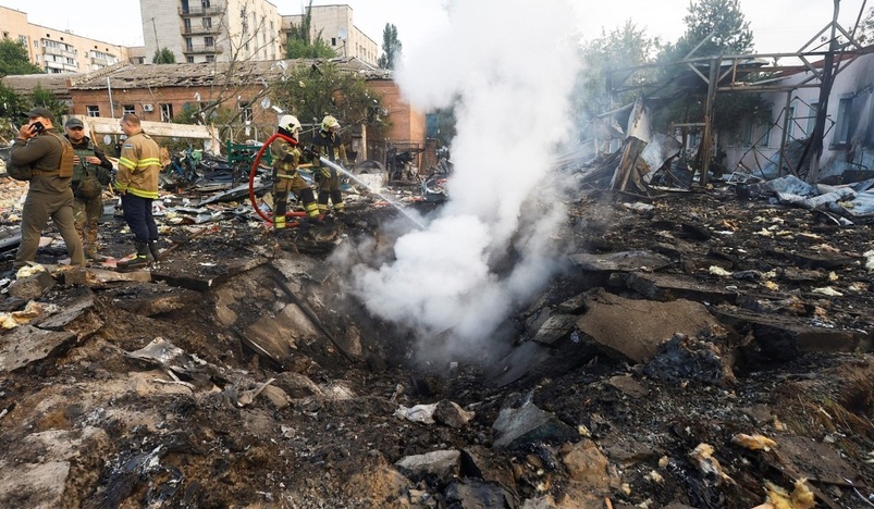 Russian attacks ukraine zelensiky washington peace talks